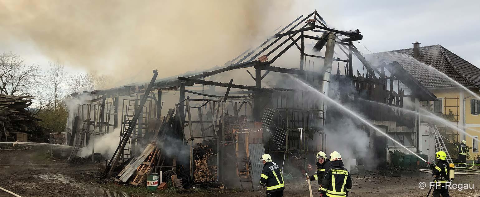 Brand-Landwirtschaftsgebäude-Intro