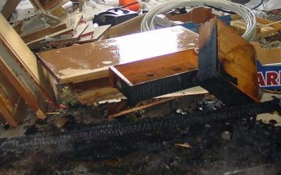 26.04.2012 Brand in Holzhütte