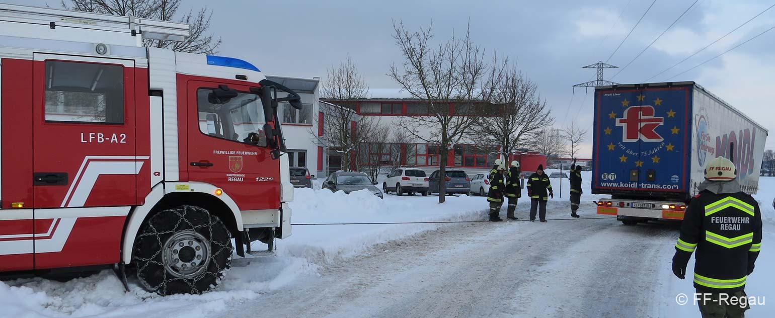 Fahrzeugbergung-LKW-Intro