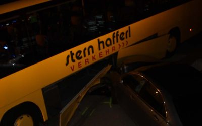 24.04.2015 PKW gegen Bus