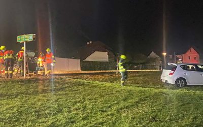 19.02.2021 Aufräumarbeiten nach Verkehrsunfall