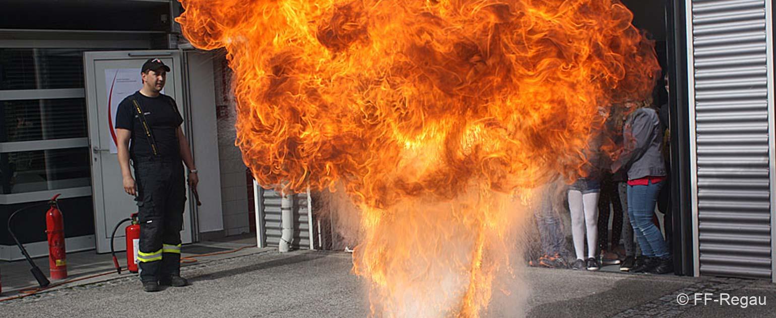 Feuerlöscher-Überprüfung-2019-Intro