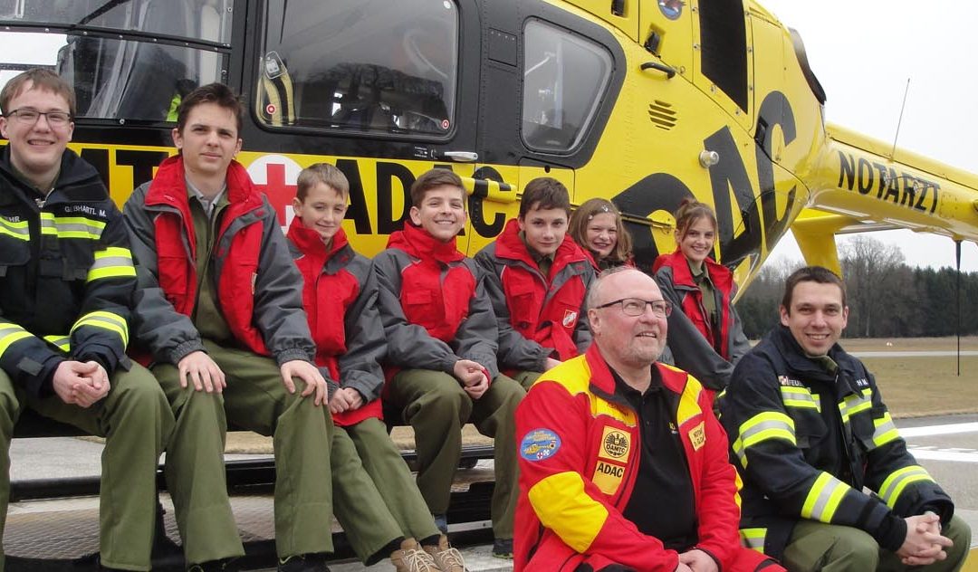 10.03.2018 Unsere Jugendgruppe besuchte den Notarzthubschrauberstützpunkt in Suben