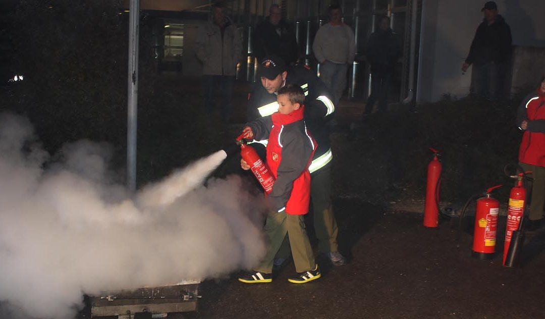 19.11.2016 Wie funktioniert eine Verbrennung?