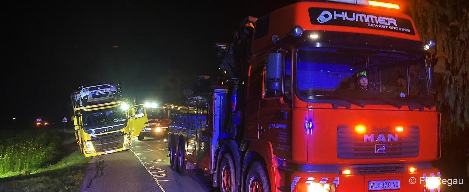 Bergung-Autotransporters-Intro