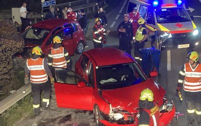 05.10.2022 Aufräumarbeiten nach Verkehrsunfall