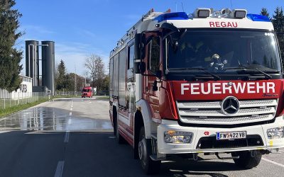 27.10.2022 TKV-Lastwagen hat Ladegut verloren